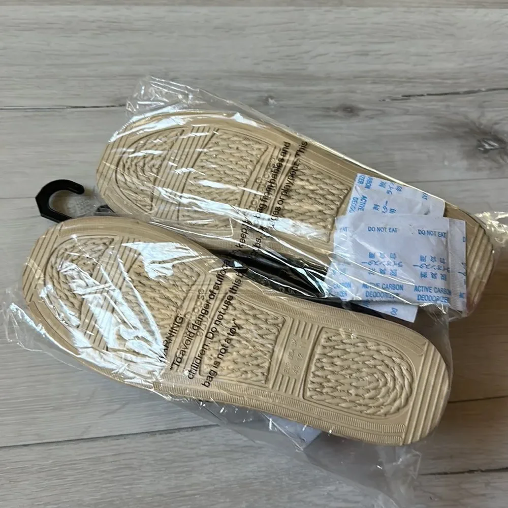 Showaflops Boat Shoes (Black/Natural) 9/10 NWT in packaging‎